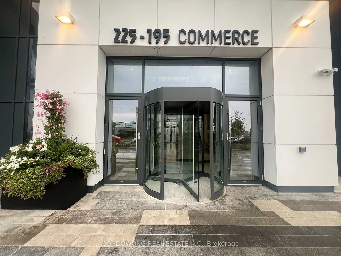 195, Commerce, Concord, Vaughan