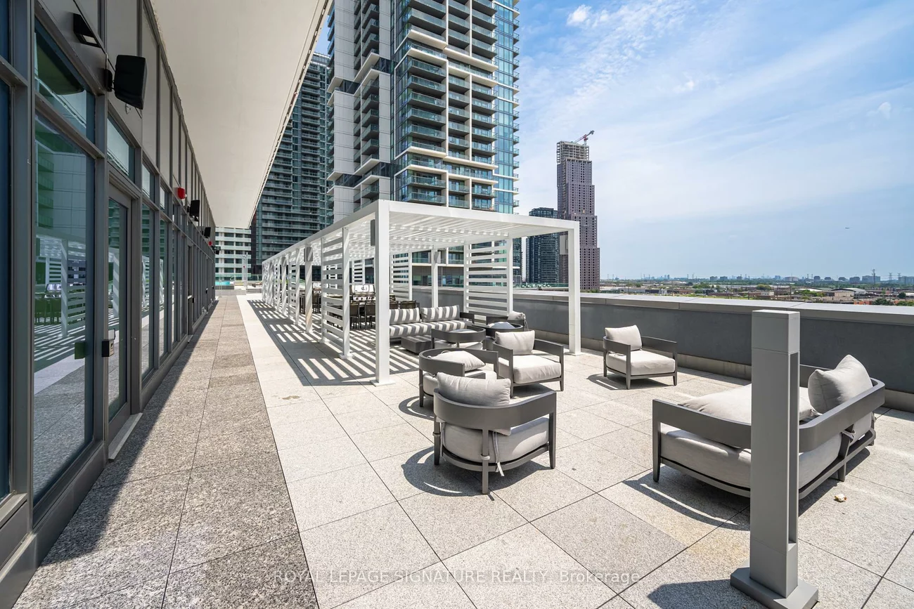 7890, Jane, Vaughan Corporate Centre, Vaughan