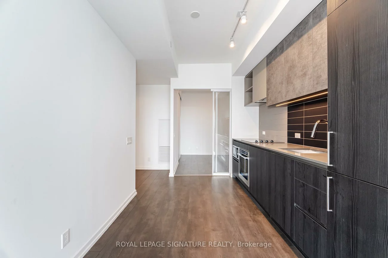 7890, Jane, Vaughan Corporate Centre, Vaughan