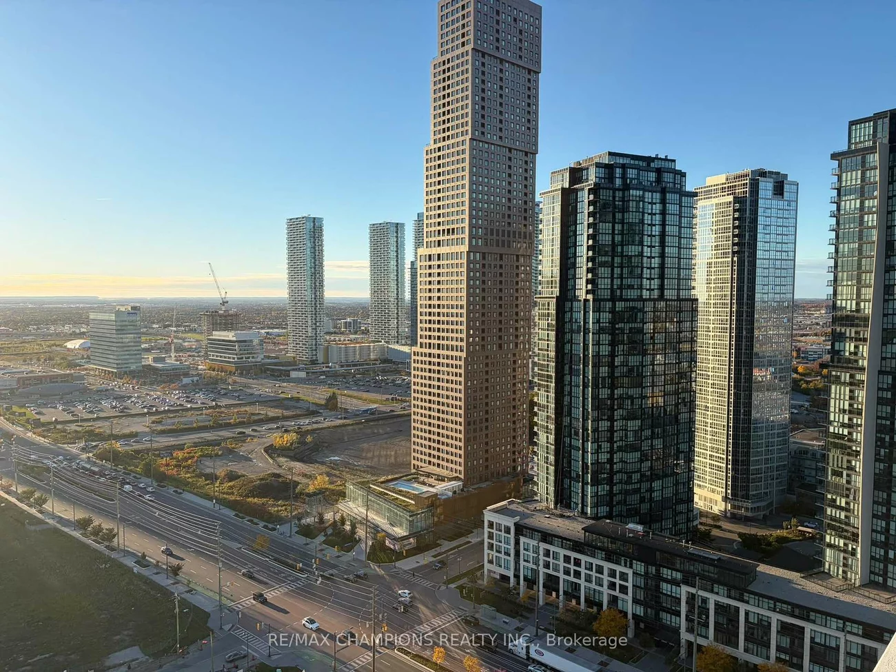 21, Meadowdale, Vaughan Corporate Centre, Vaughan