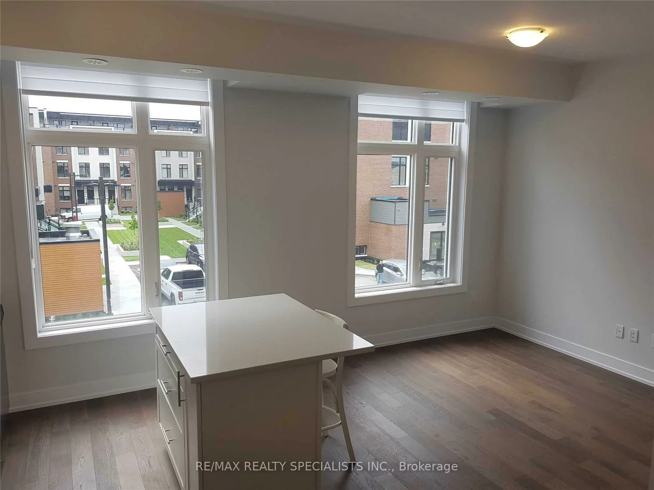 9560, Islington, Sonoma Heights, Vaughan