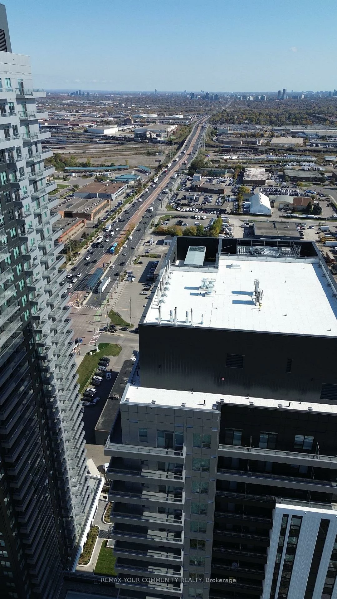 5, Meadowdale, Vaughan Corporate Centre, Vaughan