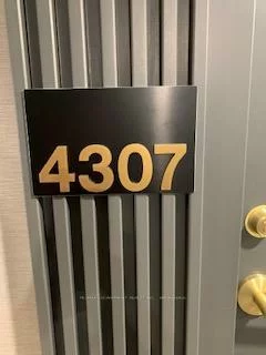 898, Portage, Vaughan Corporate Centre, Vaughan