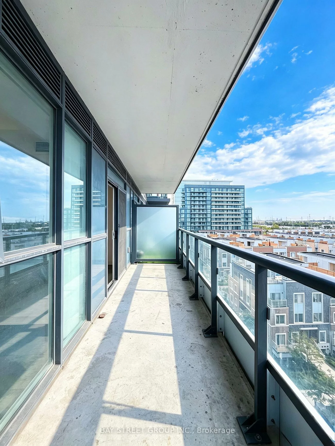 10, Honeycrisp, Vaughan Corporate Centre, Vaughan