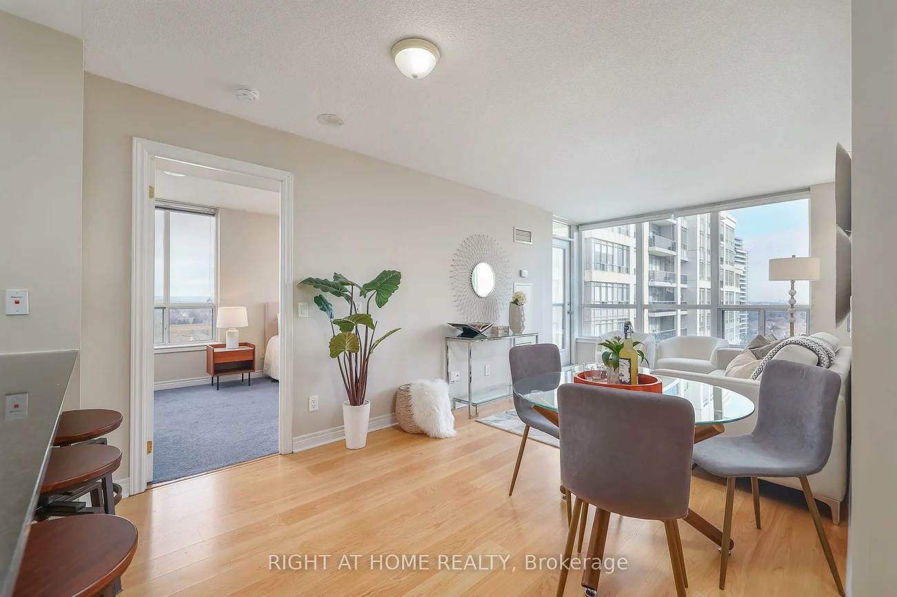 60, DISERA, Beverley Glen, Vaughan