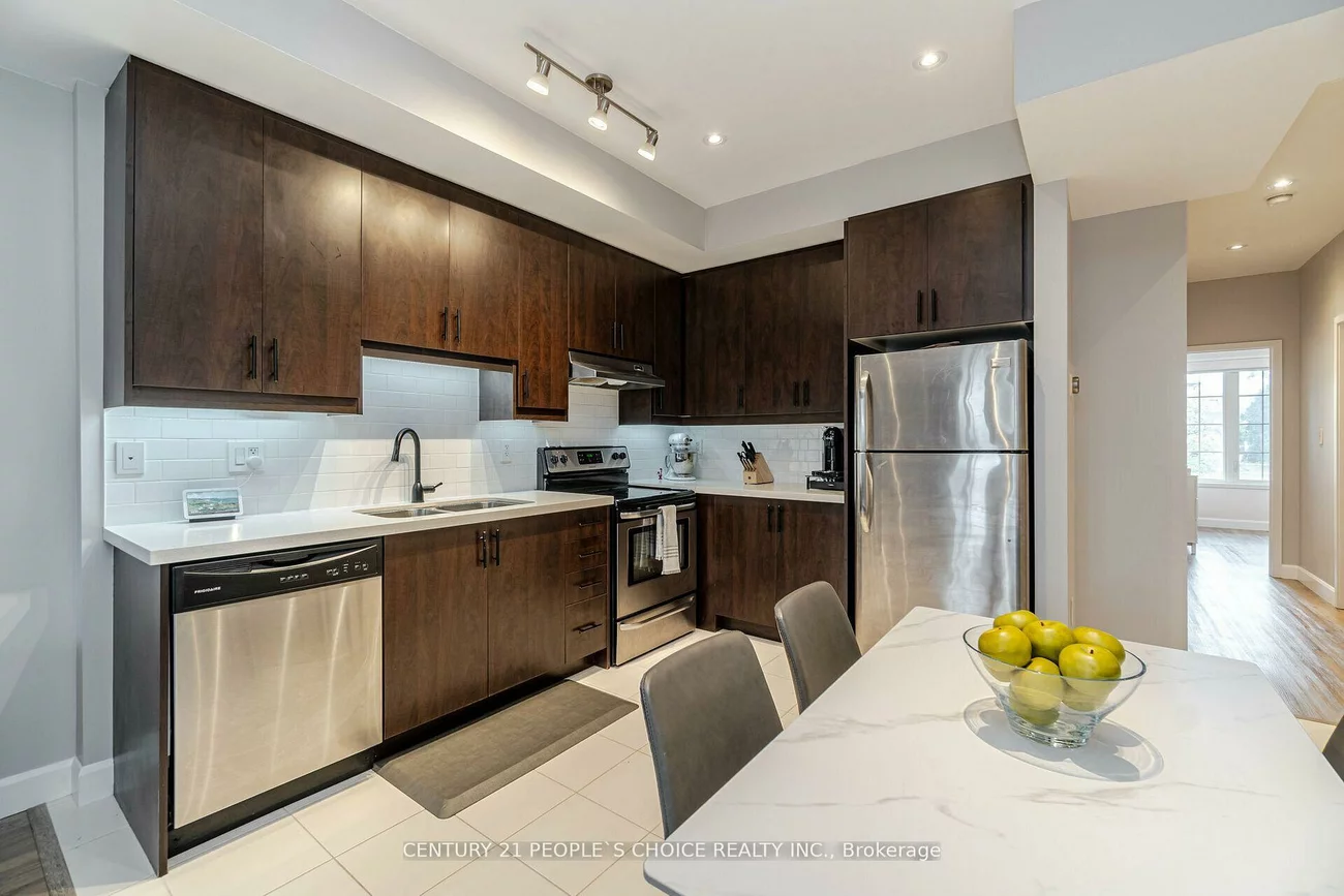 26, Bruce, East Woodbridge, Vaughan