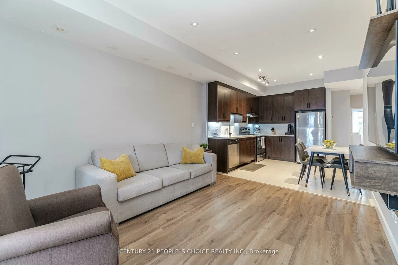 26, Bruce, East Woodbridge, Vaughan