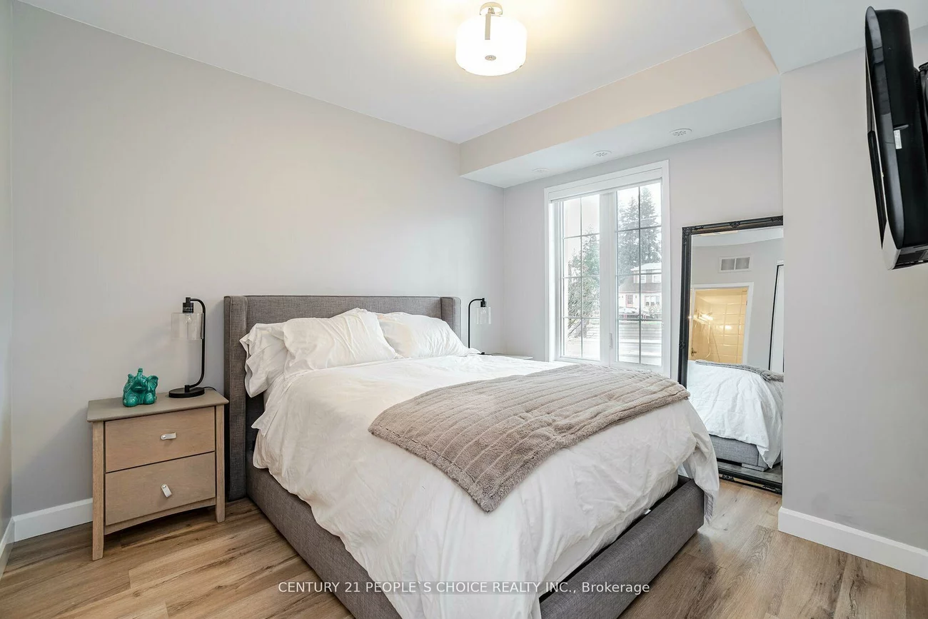26, Bruce, East Woodbridge, Vaughan