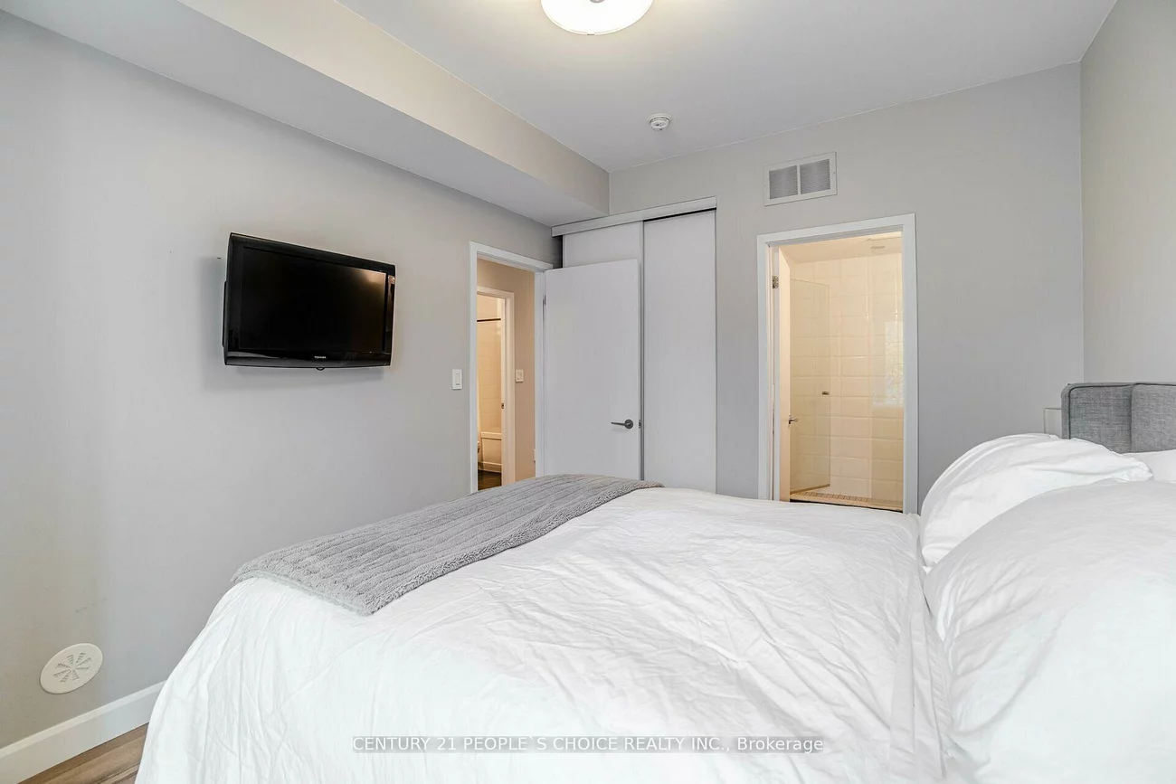 26, Bruce, East Woodbridge, Vaughan