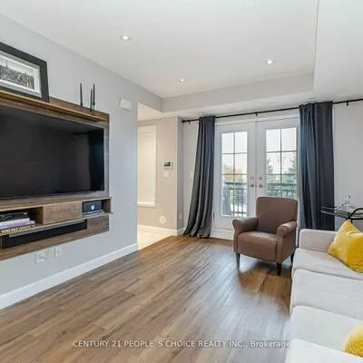 26, Bruce, East Woodbridge, Vaughan
