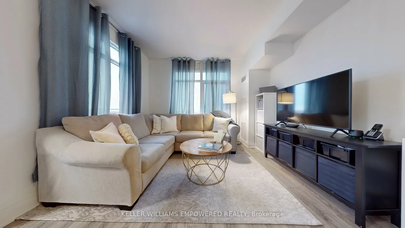 24, Woodstream, Vaughan Grove, Vaughan