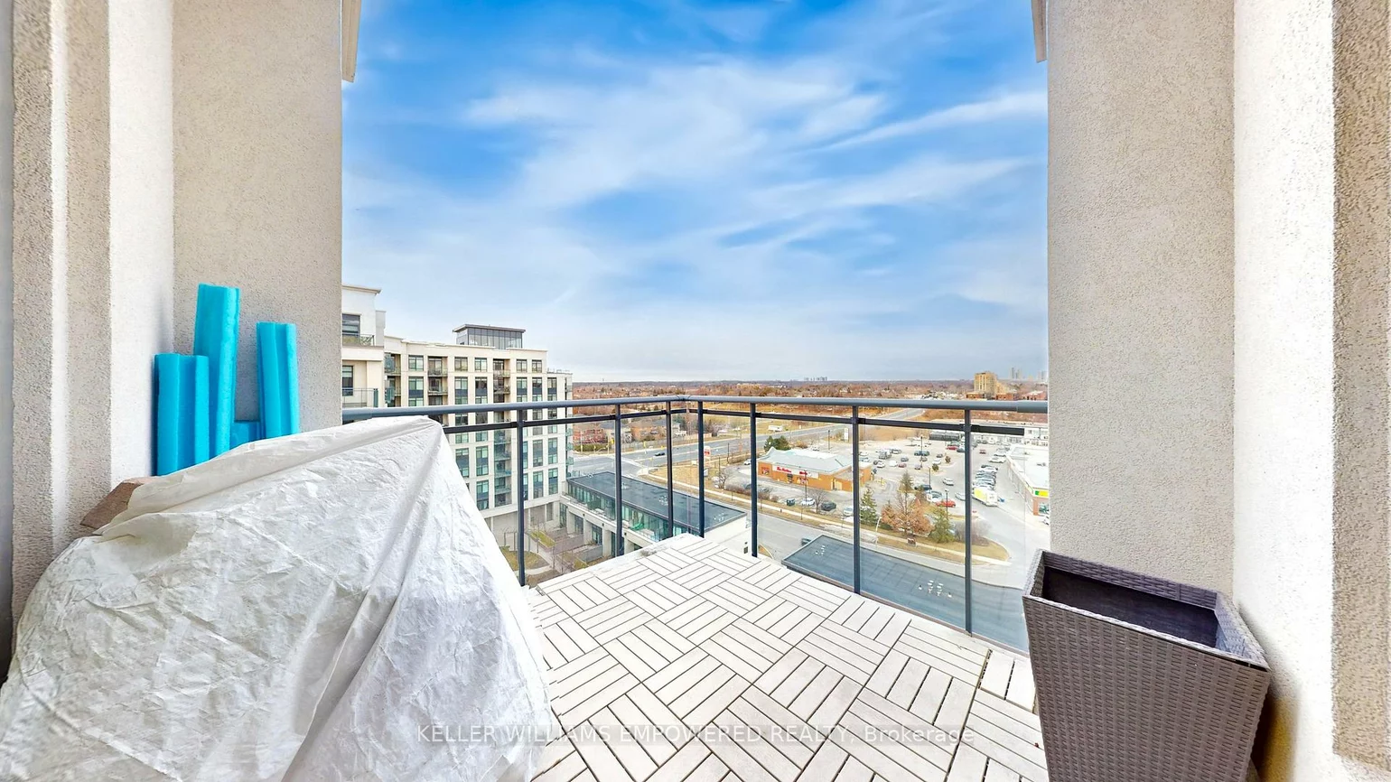24, Woodstream, Vaughan Grove, Vaughan