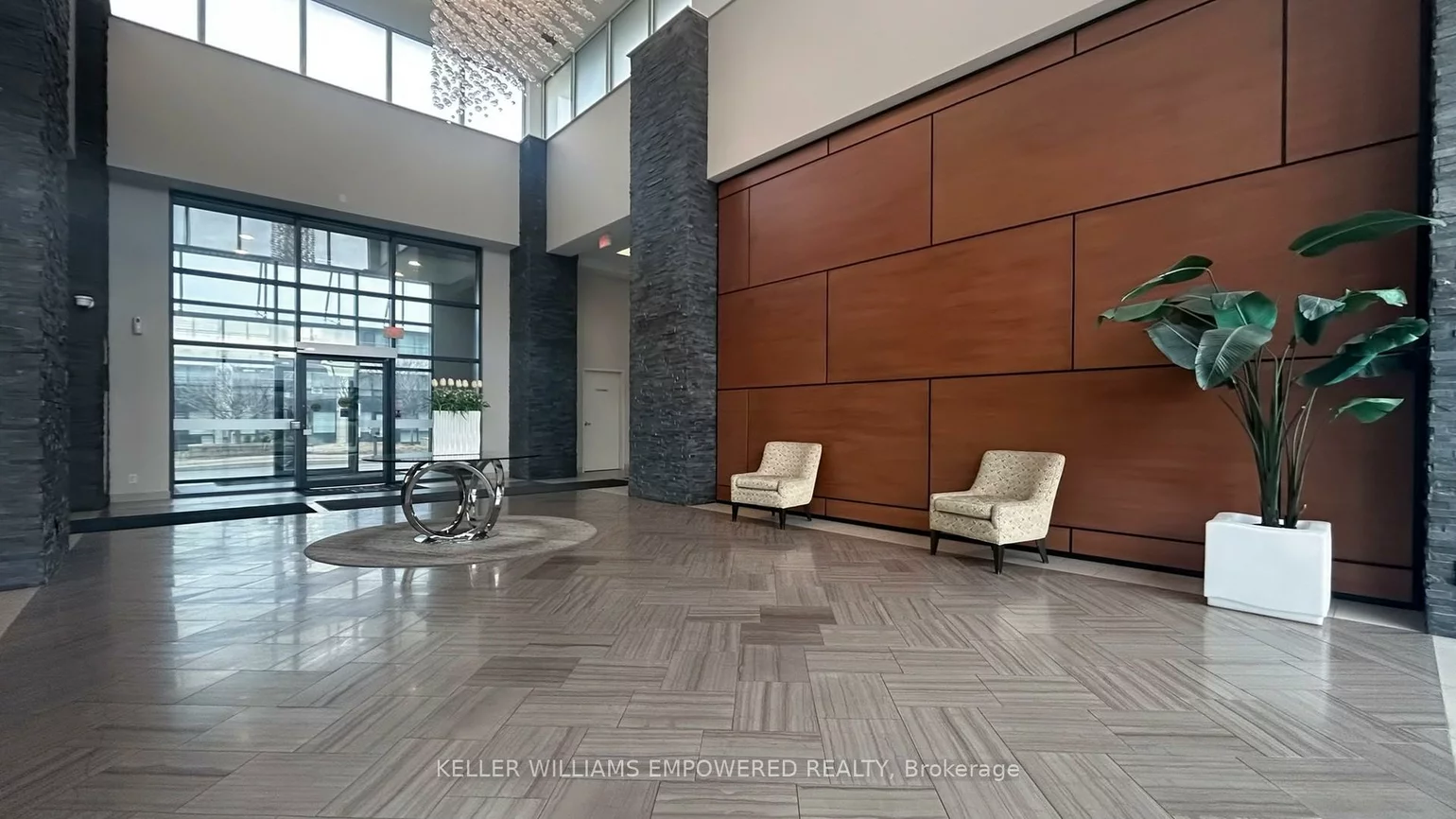24, Woodstream, Vaughan Grove, Vaughan