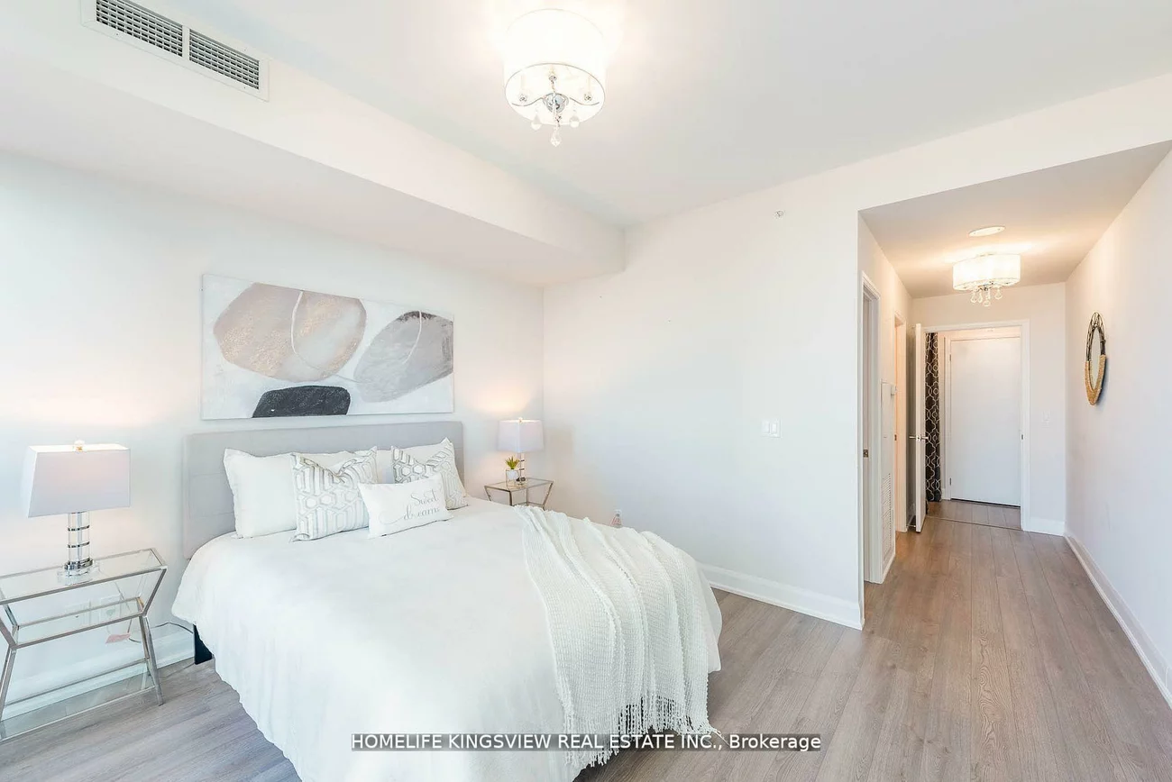 2910, Highway 7, Concord, Vaughan