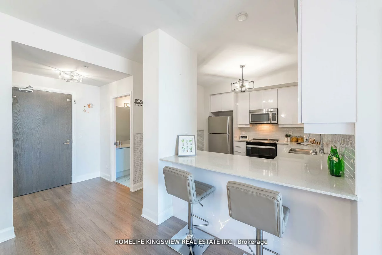 2910, Highway 7, Concord, Vaughan