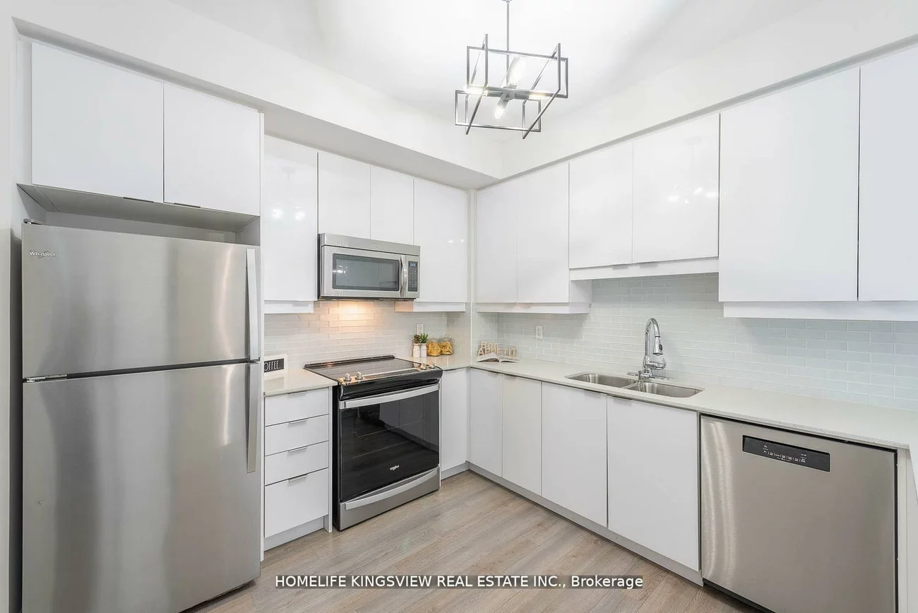 2910, Highway 7, Concord, Vaughan