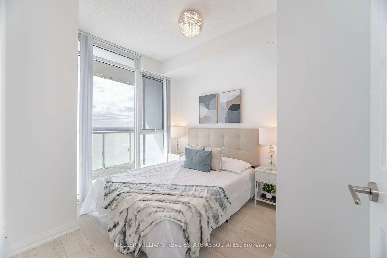 7895, Jane, Concord, Vaughan