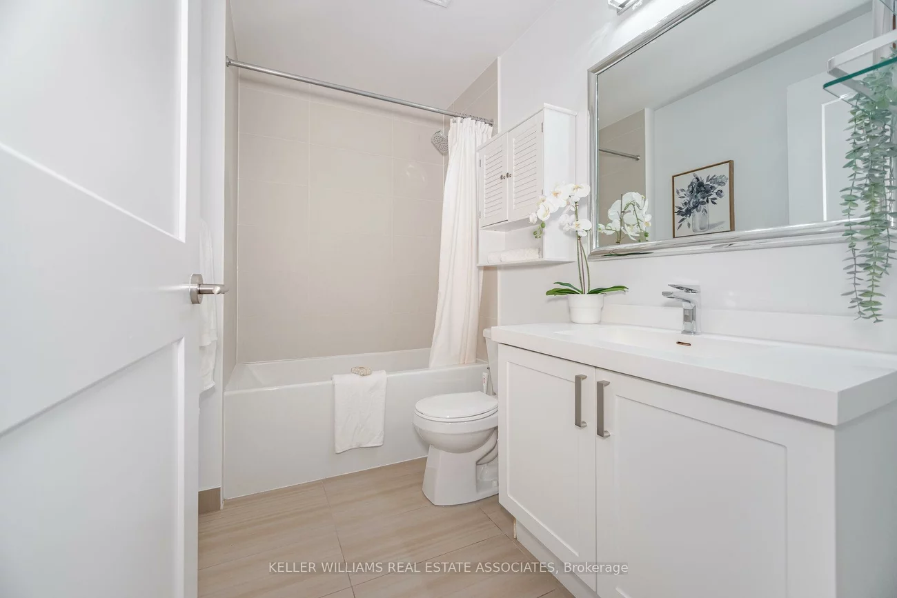 7895, Jane, Concord, Vaughan
