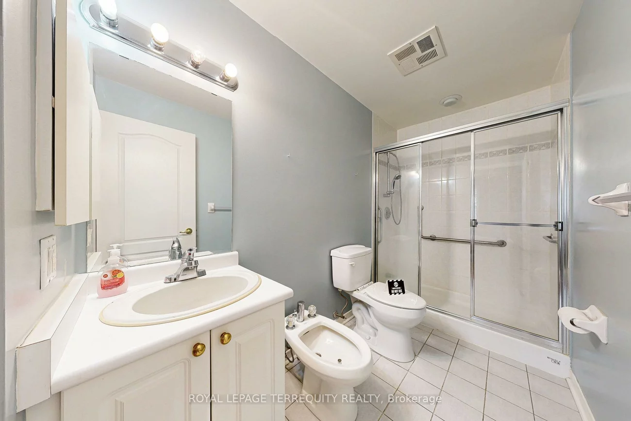 7373, Martin Grove, Vaughan Grove, Vaughan