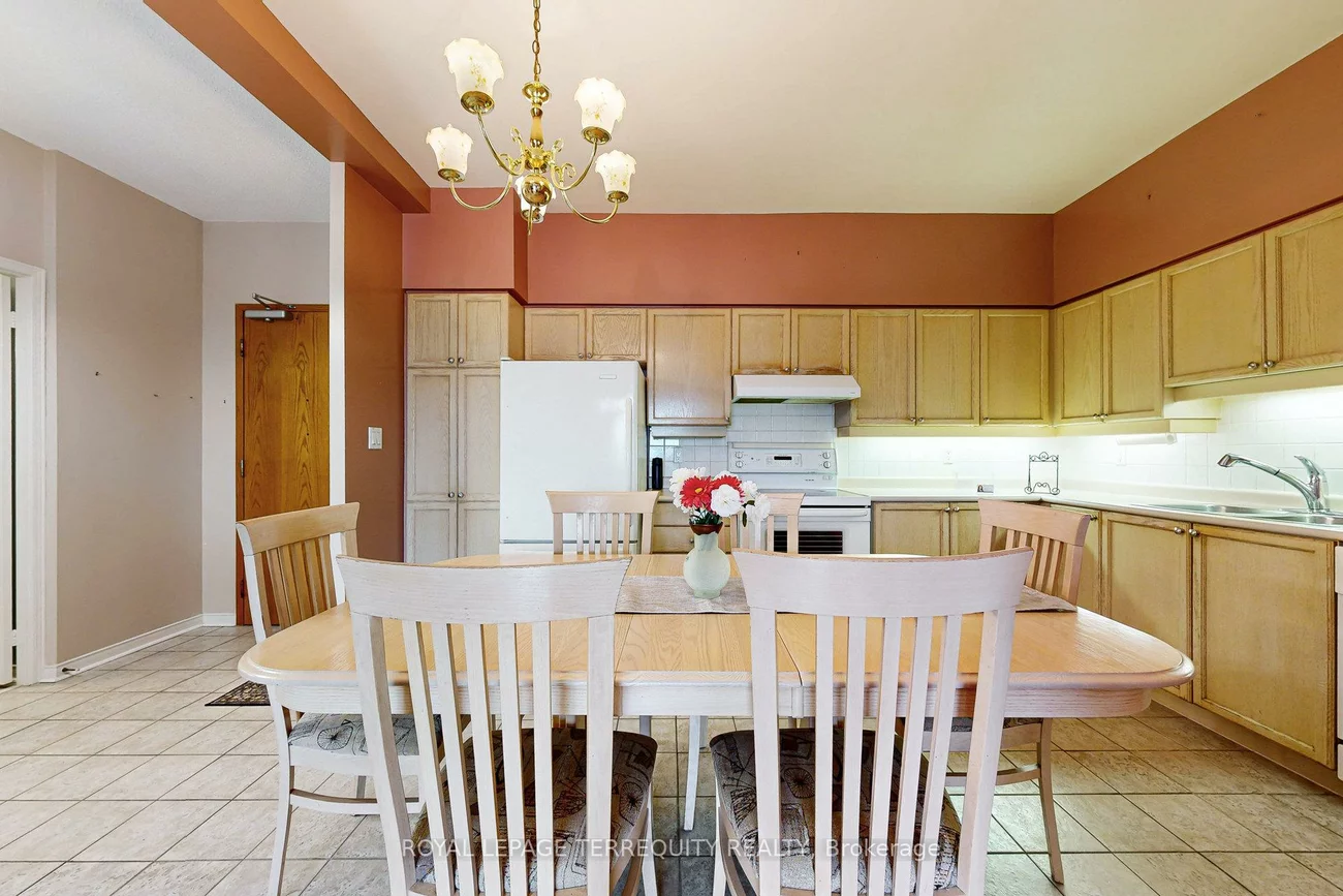 7373, Martin Grove, Vaughan Grove, Vaughan