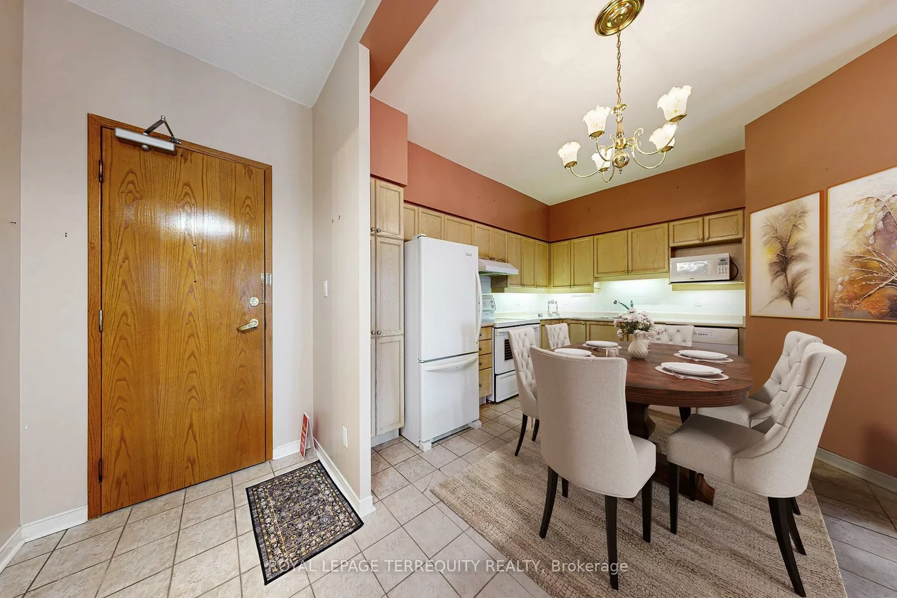 7373, Martin Grove, Vaughan Grove, Vaughan