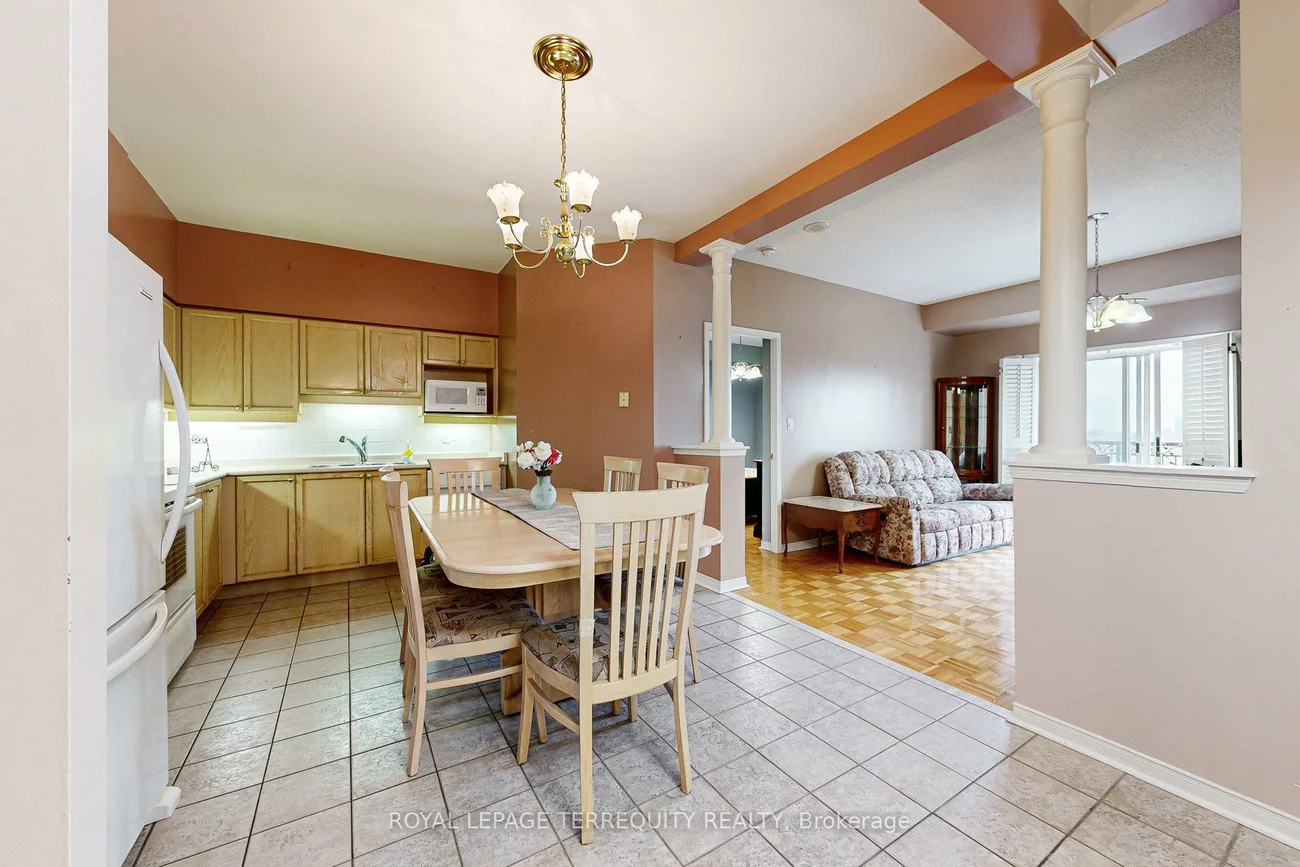 7373, Martin Grove, Vaughan Grove, Vaughan