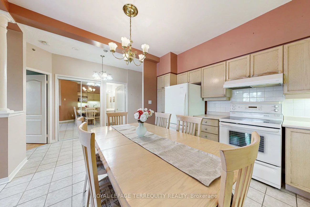 7373, Martin Grove, Vaughan Grove, Vaughan