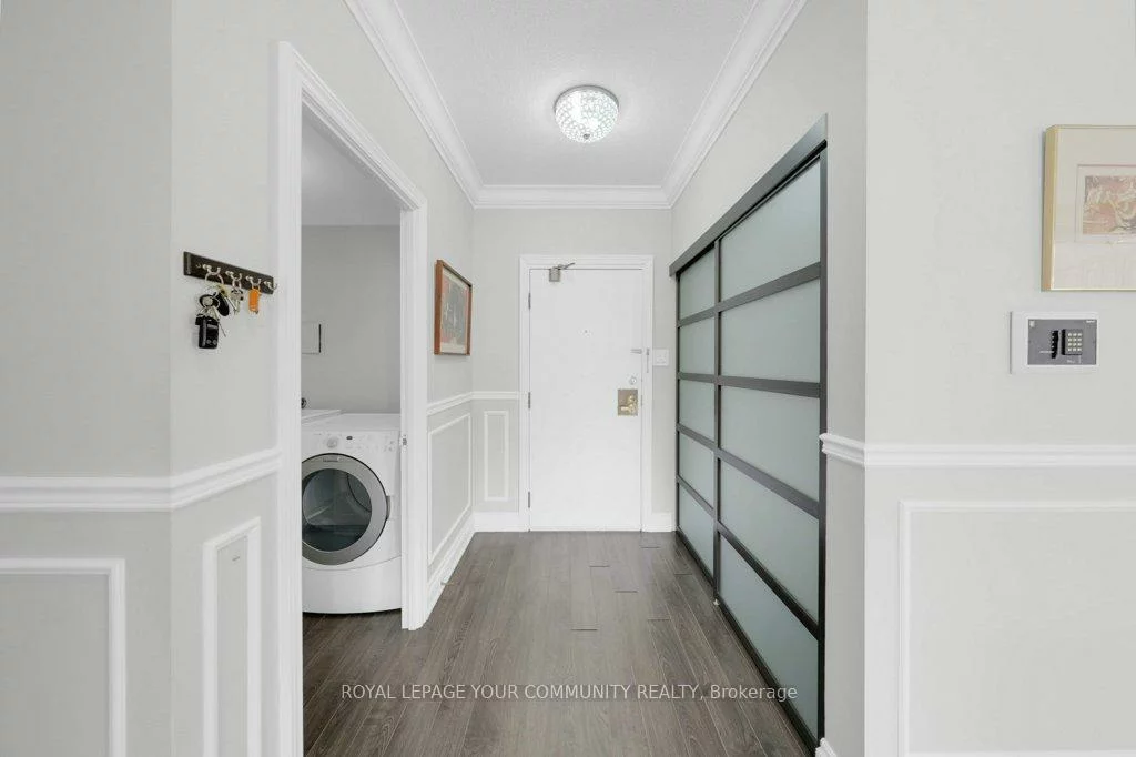 333, Clark, Crestwood-Springfarm-Yorkhill, Vaughan