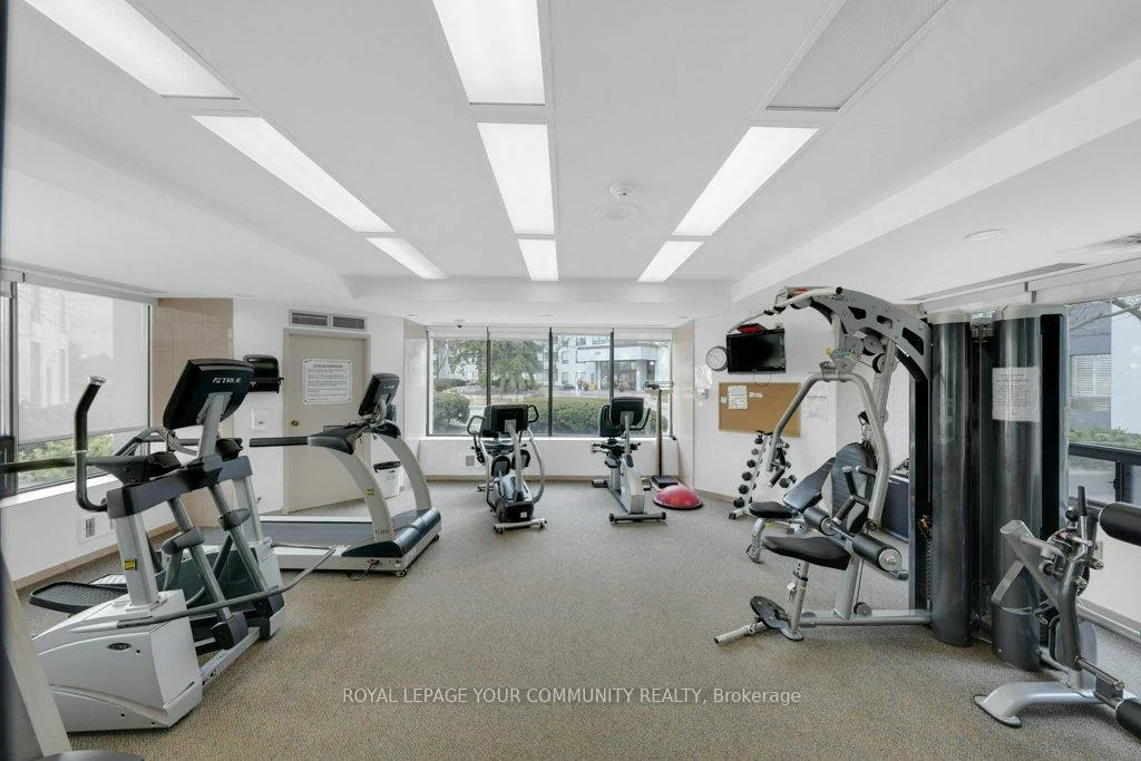 333, Clark, Crestwood-Springfarm-Yorkhill, Vaughan