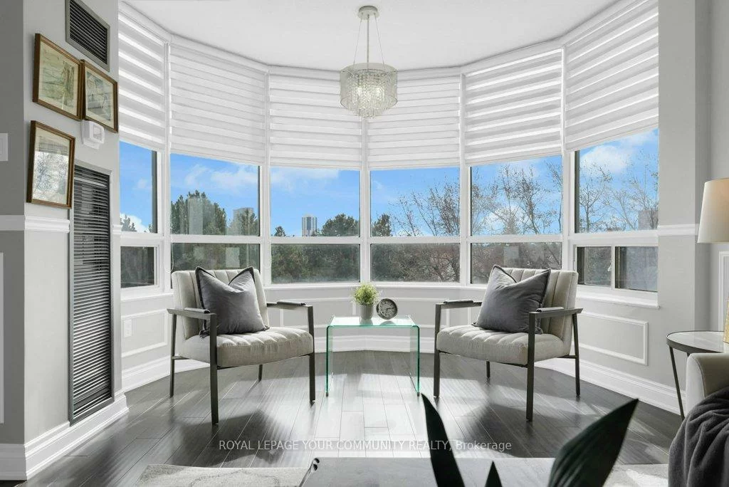 333, Clark, Crestwood-Springfarm-Yorkhill, Vaughan