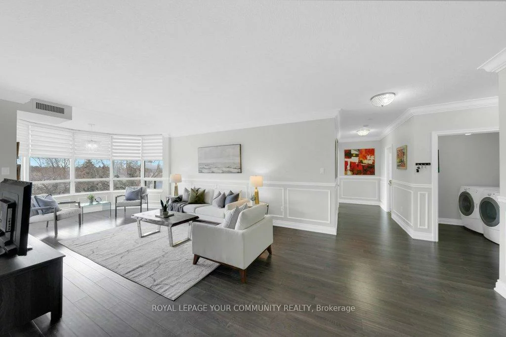 333, Clark, Crestwood-Springfarm-Yorkhill, Vaughan