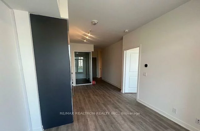 30, Upper Mall, Brownridge, Vaughan