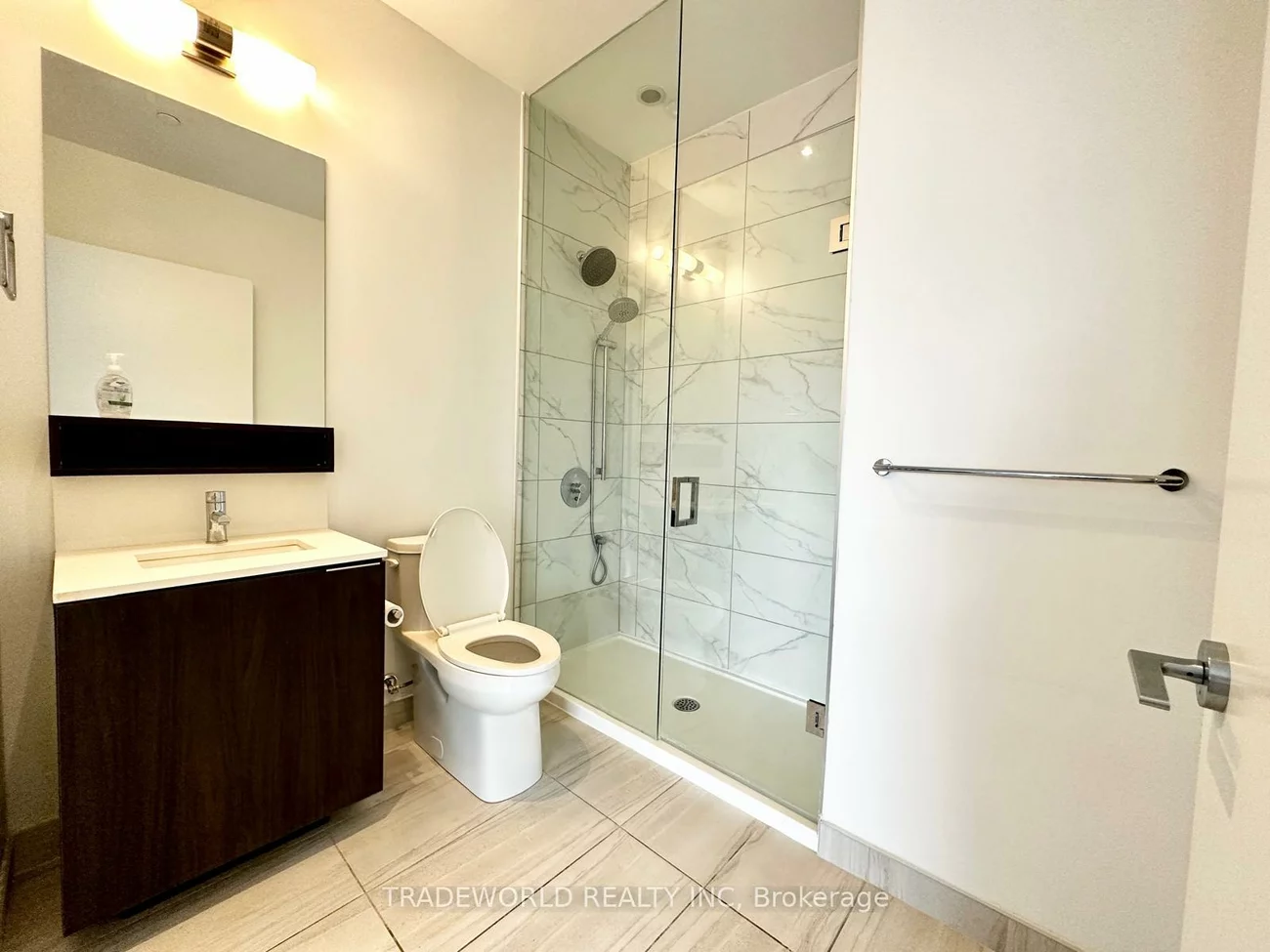 898, Portage, Vaughan Corporate Centre, Vaughan