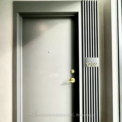 898, Portage, Vaughan Corporate Centre, Vaughan