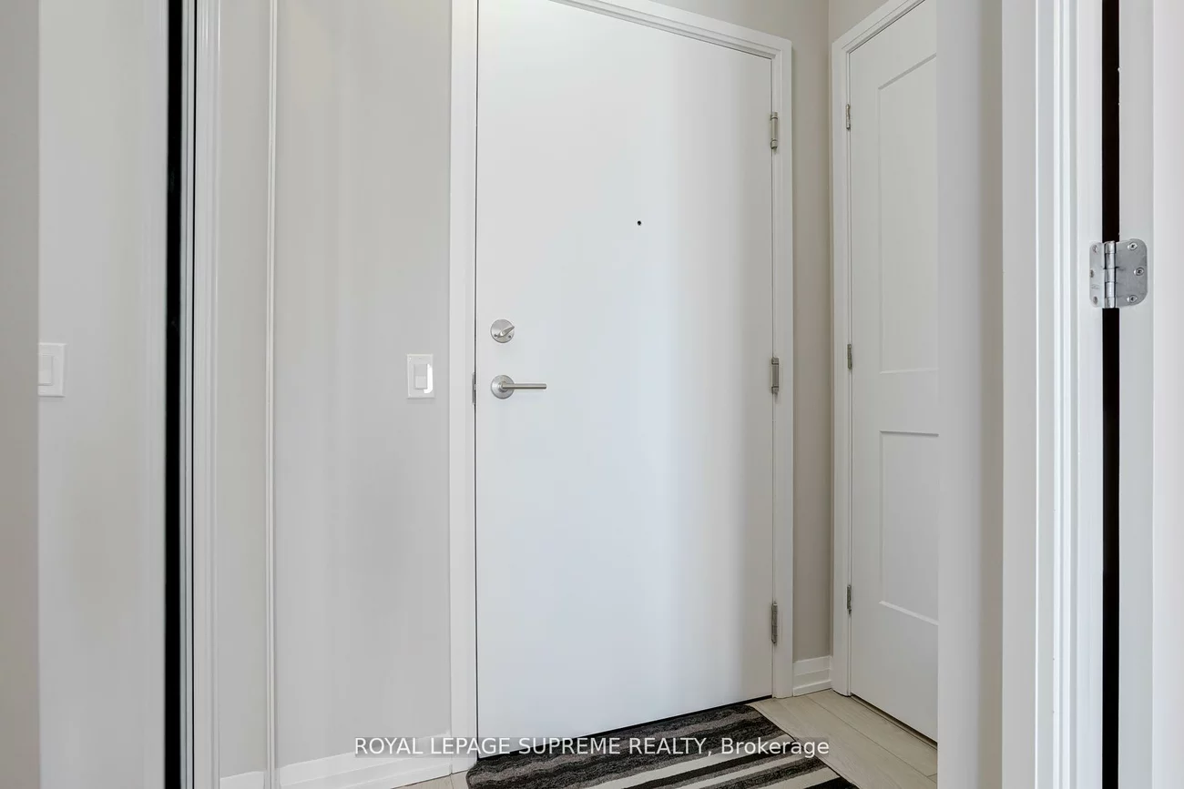 7895, Jane, Concord, Vaughan
