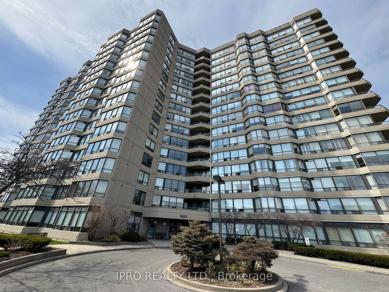 7420, Bathurst, Brownridge, Vaughan