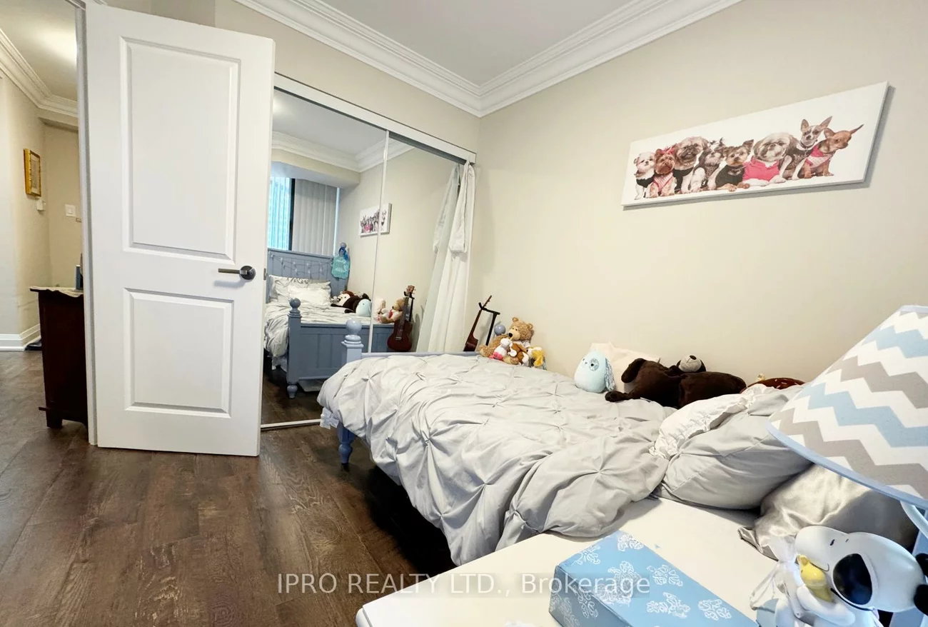 7420, Bathurst, Brownridge, Vaughan