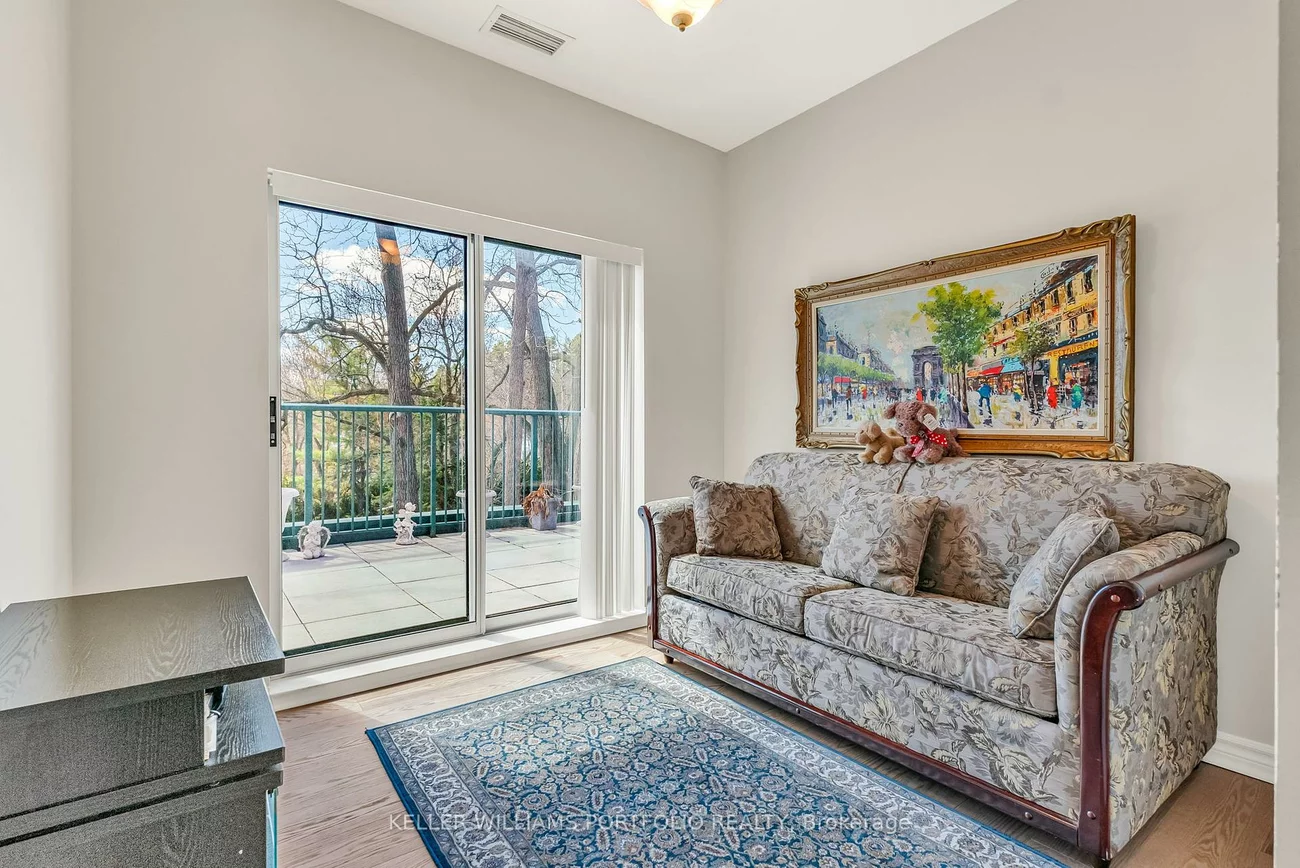 33, Wallace, West Woodbridge, Vaughan