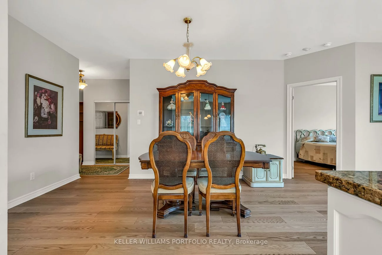 33, Wallace, West Woodbridge, Vaughan