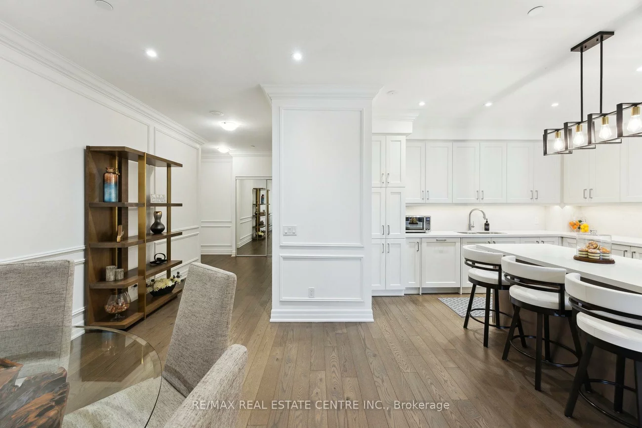 9075, Jane, Concord, Vaughan