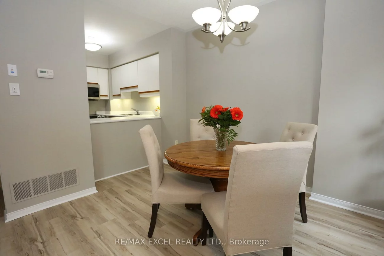 735, New Westminster, Brownridge, Vaughan