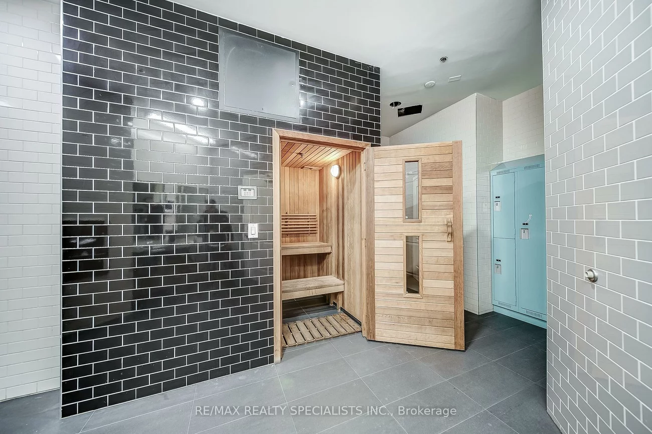 24, Woodstream, Vaughan Grove, Vaughan