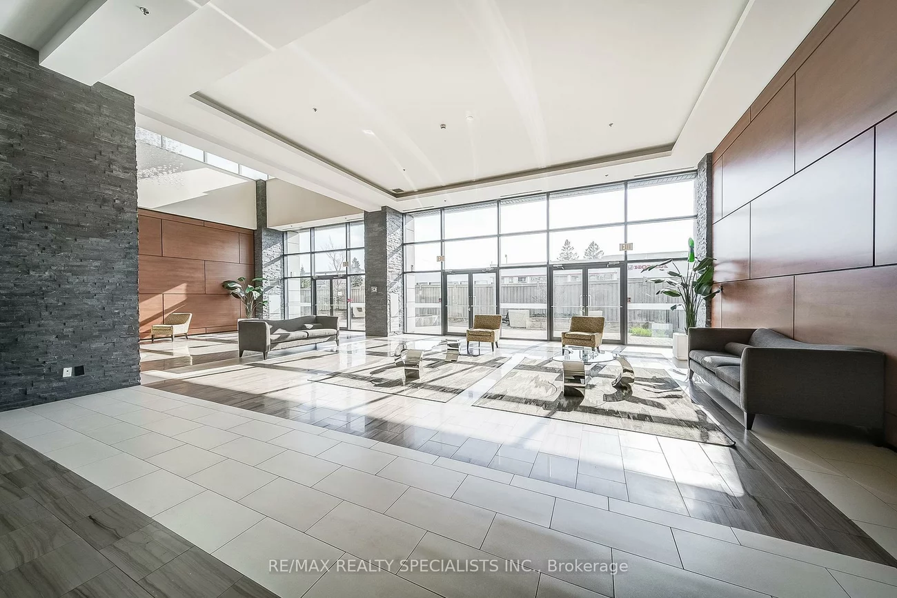 24, Woodstream, Vaughan Grove, Vaughan