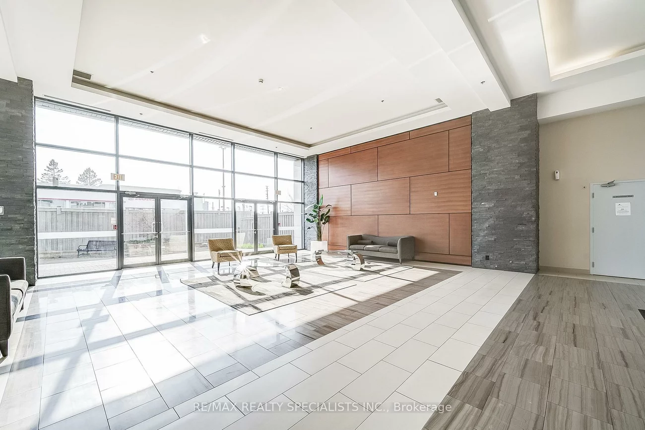 24, Woodstream, Vaughan Grove, Vaughan