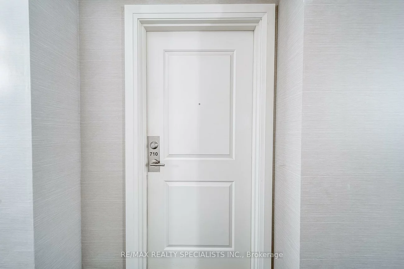 24, Woodstream, Vaughan Grove, Vaughan