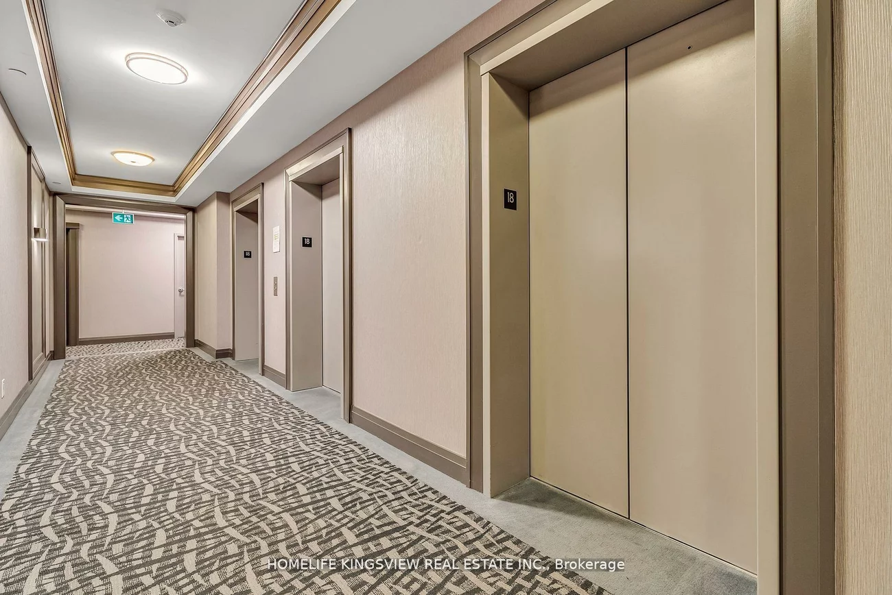 3700, hwy 7, Vaughan Corporate Centre, Vaughan