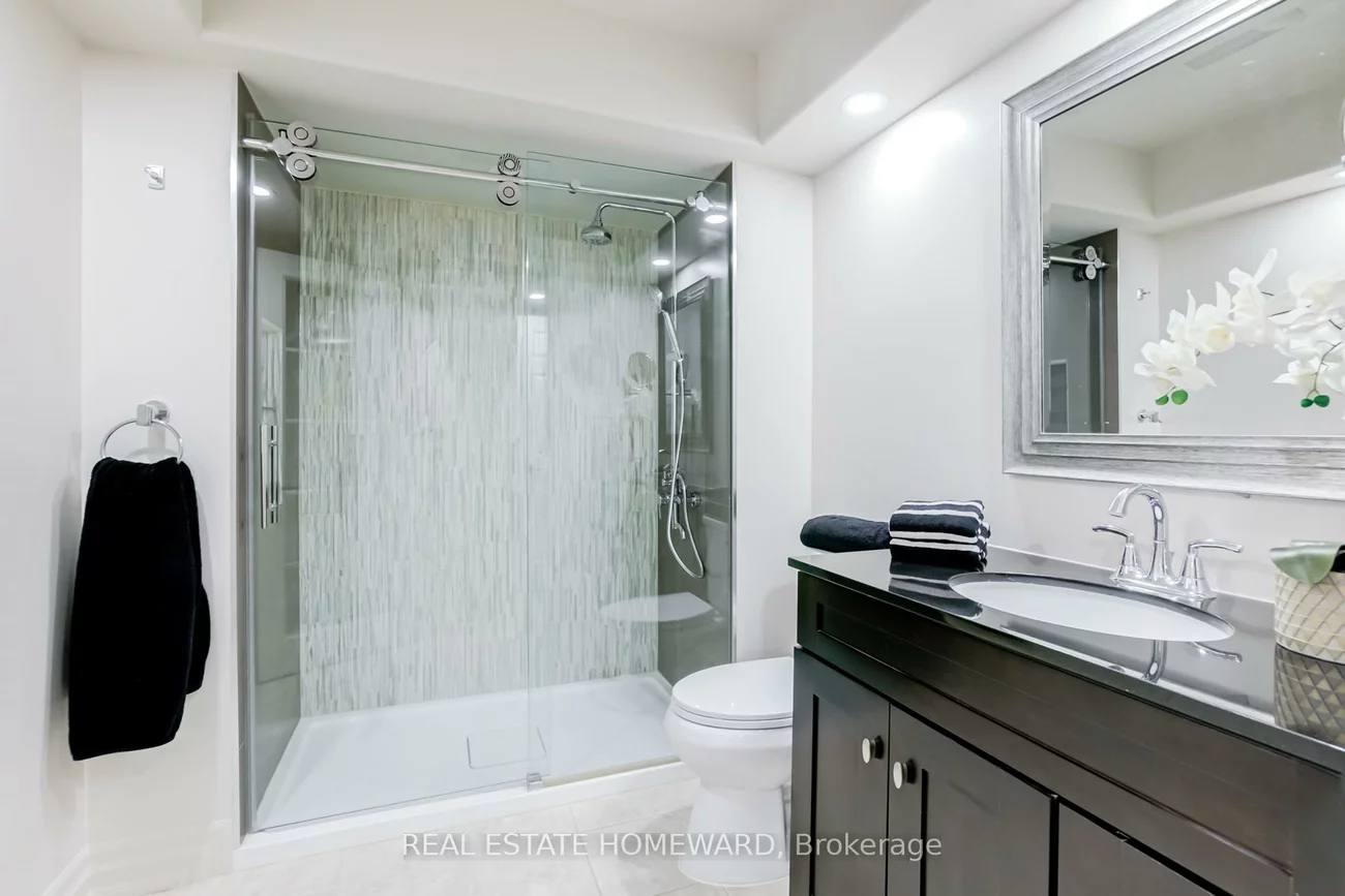 100, Arbors, West Woodbridge, Vaughan