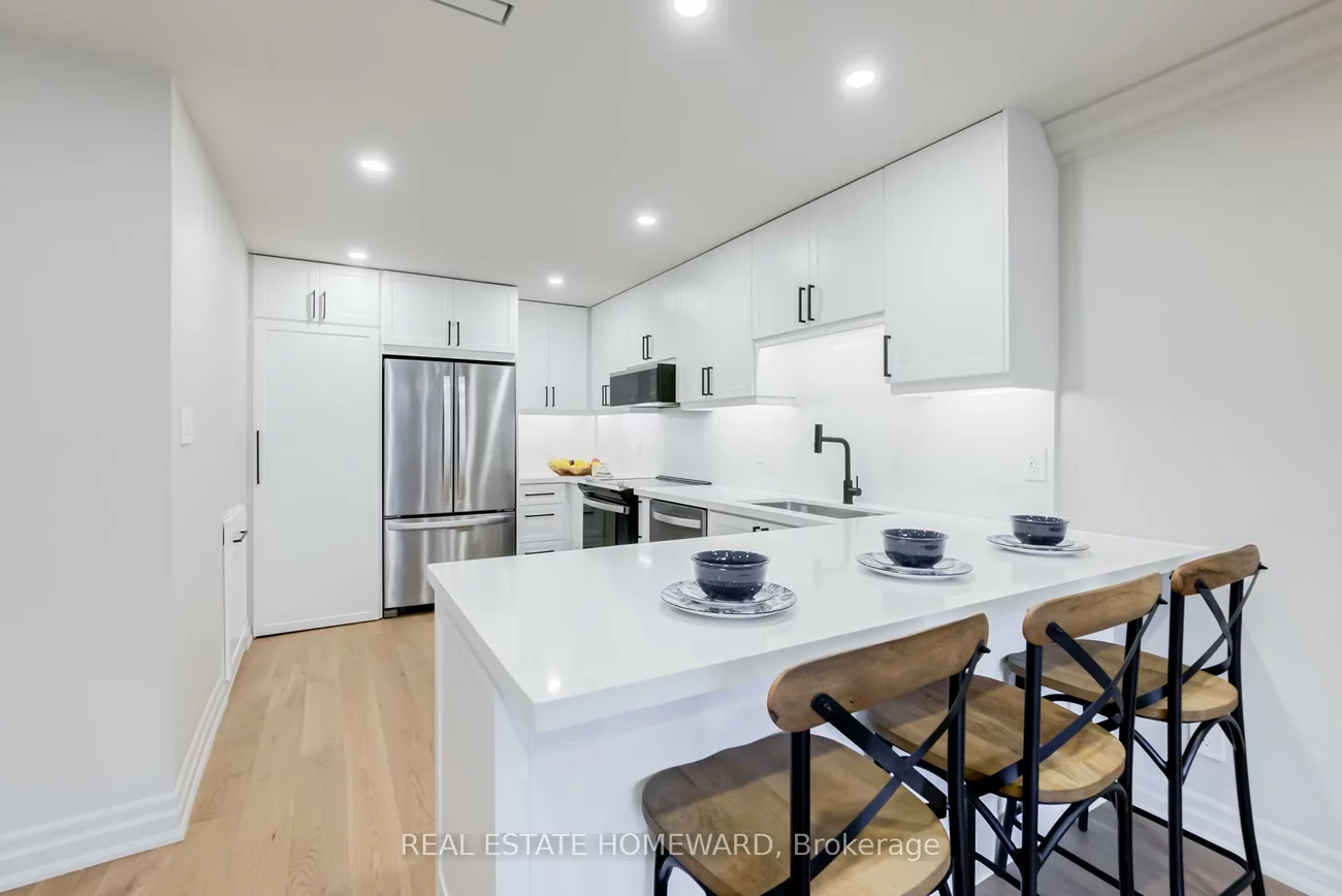 100, Arbors, West Woodbridge, Vaughan