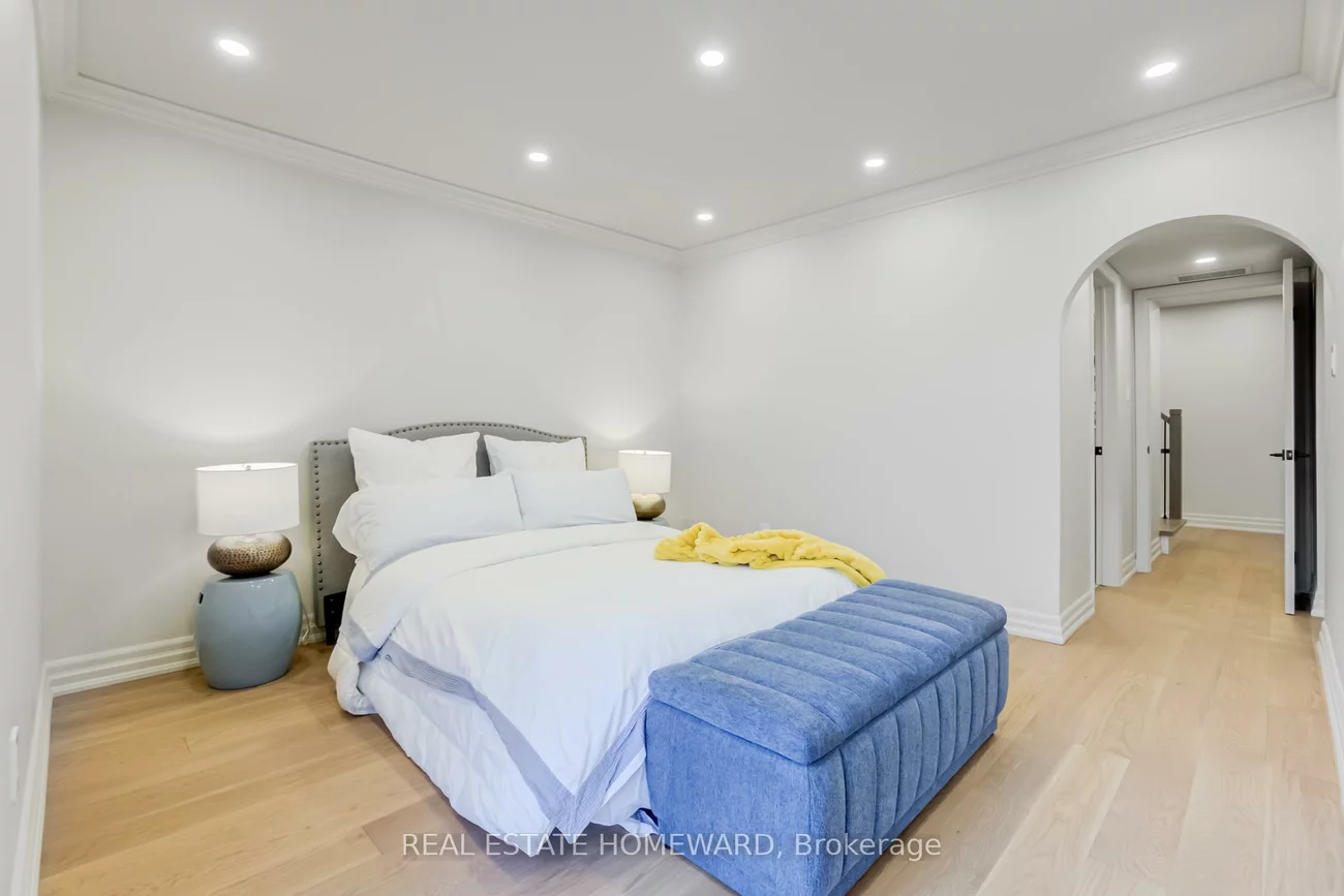 100, Arbors, West Woodbridge, Vaughan