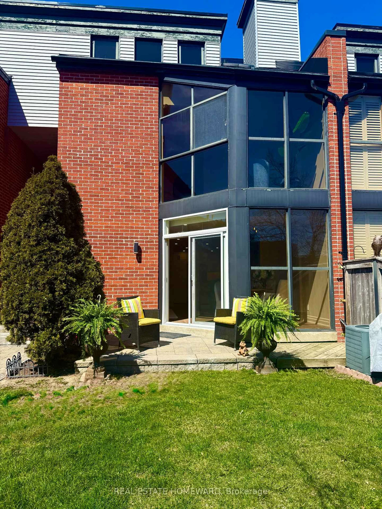 100, Arbors, West Woodbridge, Vaughan